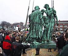 The Burghers on their way to Rome for a restauration, Thursday, March 8, 2001, at the Calais Town Hall